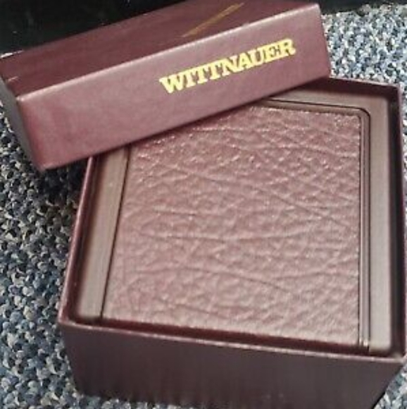 Vintage Wittnauer AS1740 Swiss 0280 Diamond Romance goldtone watch still in box - Picture 4 of 8